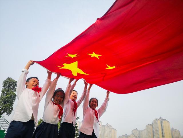 滚动的奶酪